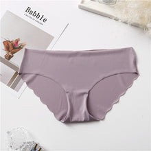 Load image into Gallery viewer, Women Panties Underwear Ultra-thin Seamless Briefs For Women&#39;s Comfort Low-Rise Ruffles Sexy Lingerie Summer Fashion Underpants